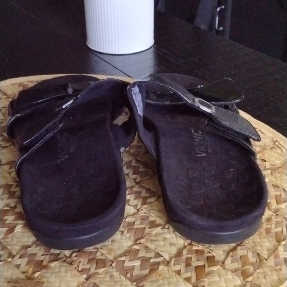 VIONIC SANDALS - Picture 3 of 11